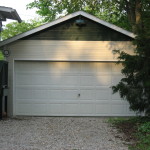 Maple_Street_South_111_garage,_Bloomington_West_Side_HD